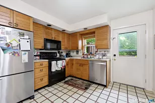 36 Lester St, New London, CT 06320 - Photo 10