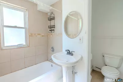 53-55 Davis Avenue #B, Bridgeport, CT 06605 - Photo 6