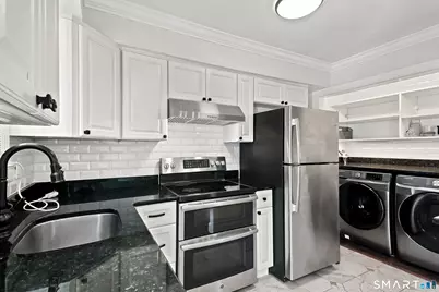 14 Scuppo Road #D5, Danbury, CT 06811 - Photo 4