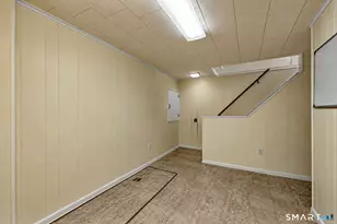 61 Northrop Rd, West Haven, CT 06516 - Photo 30