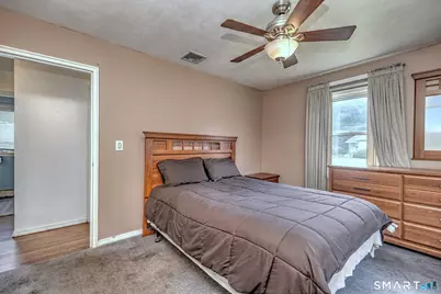 61 Northrop Road, West Haven, CT 06516 - Photo 24