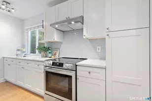 59 Rock Spring Rd, Stamford, CT 06906 - Photo 12