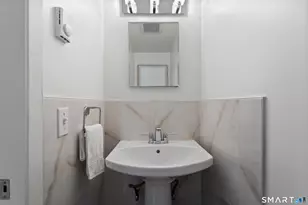 59 Rock Spring Rd, Stamford, CT 06906 - Photo 16