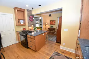 87 Starkweather St, Manchester, CT 06042 - Photo 4