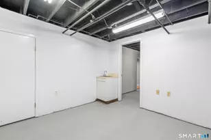 235 Treadwell St, Hamden, CT 06517 - Photo 34