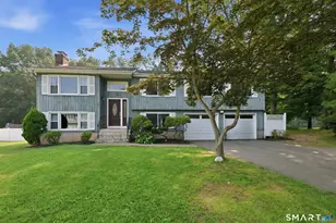 95 Yorktown Rd, Southington, CT 06489 - Photo 2
