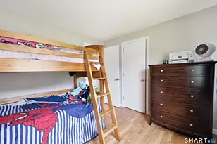 95 Yorktown Rd, Southington, CT 06489 - Photo 16