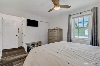 9 Phillip Street, East Haven, CT 06512 - Photo 18