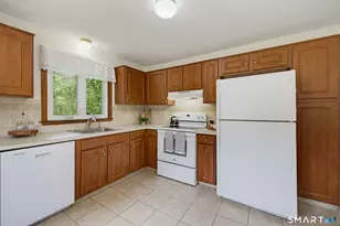 126 Baxter St, Tolland, CT 06084 - Photo 6