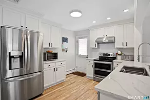 98 Youngstown Rd, Fairfield, CT 06824 - Photo 6