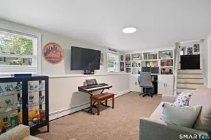 98 Youngstown Rd, Fairfield, CT 06824 - Photo 24