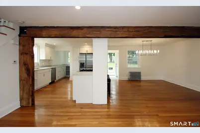 570 Westfield Avenue, Bridgeport, CT 06606 - Photo 6