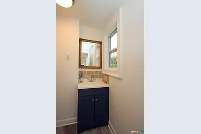 570 Westfield Avenue, Bridgeport, CT 06606 - Photo 32