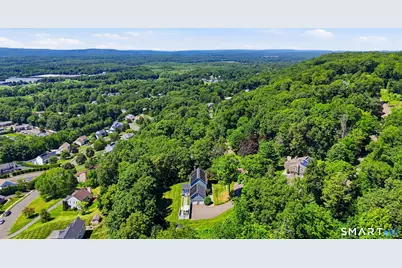 35 Forest Hills Drive, Farmington, CT 06032 - Photo 6