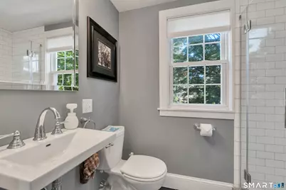 490 Lincoln Street, New Britain, CT 06052 - Photo 8