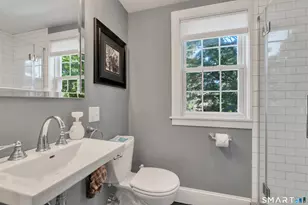 490 Lincoln St, New Britain, CT 06052 - Photo 8