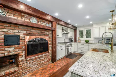 70 Obtuse Hill Road, Brookfield, CT 06804 - Photo 14