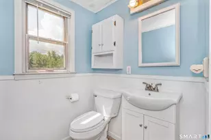 42 Sadler St, Windsor Locks, CT 06096 - Photo 22