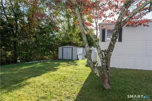 166 Pocono Pt Rd, Danbury, CT 06810 - Photo 22