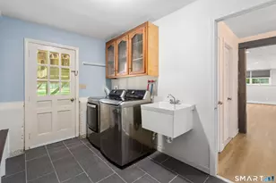 447 Lovely St, Avon, CT 06001 - Photo 30