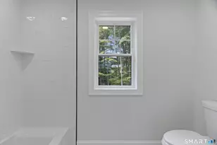 450 Bluff View Dr, Guilford, CT 06437 - Photo 16