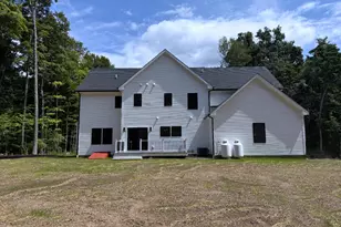 450 Bluff View Dr, Guilford, CT 06437 - Photo 6
