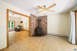231 Crestwood Dr, Naugatuck, CT 06770 - Photo 12