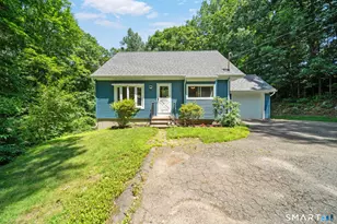 231 Crestwood Dr, Naugatuck, CT 06770 - Photo 1