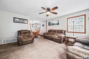 33 Red Robin Rd, Naugatuck, CT 06770 - Photo 6