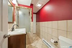 2 Ellsworth Pl, Avon, CT 06001 - Photo 36