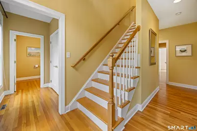 2 Ellsworth Place, Avon, CT 06001 - Photo 4