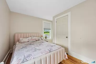 10 Middle Lane, Simsbury, CT 06070 - Photo 14