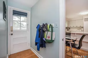2425 Albany Ave, West Hartford, CT 06117 - Photo 14