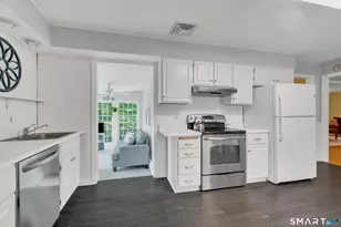 34 River Rd, North Haven, CT 06473 - Photo 12