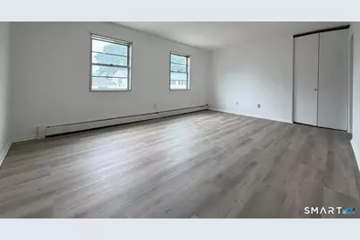 18 Fairview Drive #3, Danbury, CT 06810 - Photo 6