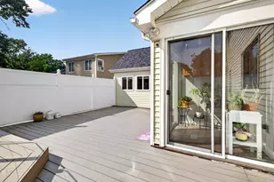 370 Calf Pen Ln, Milford, CT 06460 - Photo 34