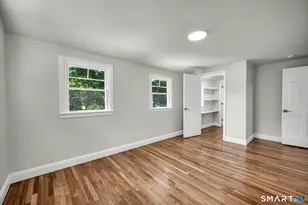 22 Trumbull Rd, Waterford, CT 06385 - Photo 20