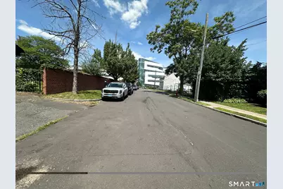 36 Essex Street #1C, Hartford, CT 06114 - Photo 26