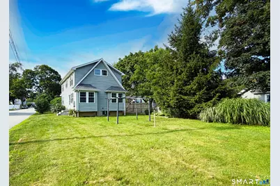 25 Beckwith Street, East Lyme, CT 06357 - Photo 2