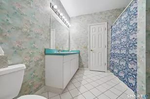 3300 Park Ave, Bridgeport, CT 06604 - Photo 20