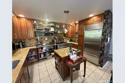3300 Park Avenue #16, Bridgeport, CT 06604 - Photo 1