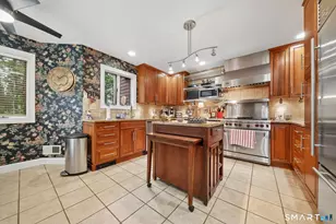 3300 Park Ave, Bridgeport, CT 06604 - Photo 2
