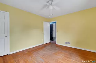 231 Gorham Ave, Hamden, CT 06514 - Photo 16
