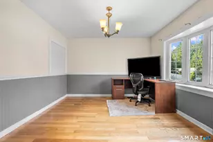 160 Sanford St, Hamden, CT 06514 - Photo 6
