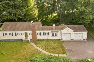 160 Sanford St, Hamden, CT 06514 - Photo 2