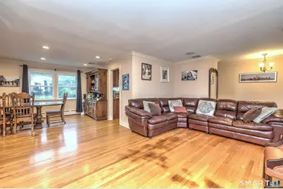 52 Lauderdale Drive, Trumbull, CT 06611 - Photo 18