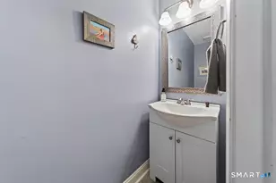 105 Peddlars Dr, Branford, CT 06405 - Photo 10