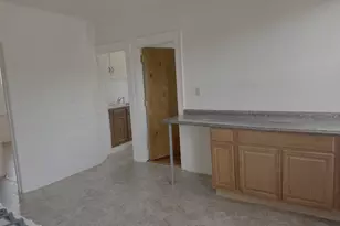 31 Lucy St, Woodbridge, CT 06525 - Photo 10