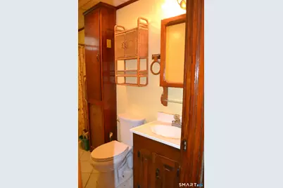 284 Deerfield Road, Windsor, CT 06095 - Photo 14