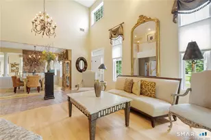 1 Priorwood Gardens, Cromwell, CT 06416 - Photo 4